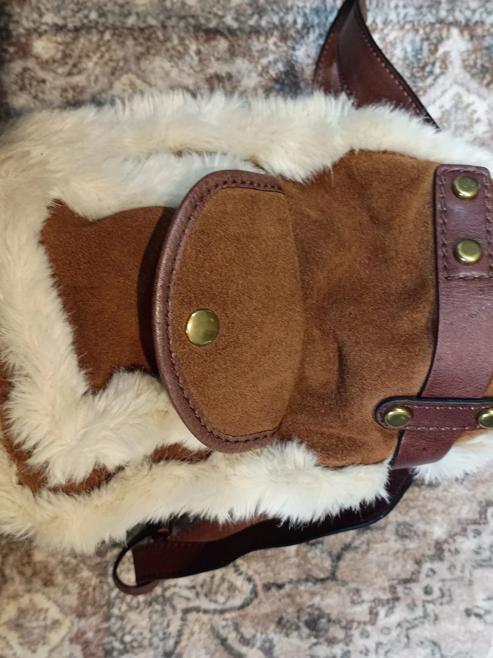 Fossil Long Live Adrina - Brown Cow Hide & Leather Tote with Faux Fur Trim - Picture 5 of 11